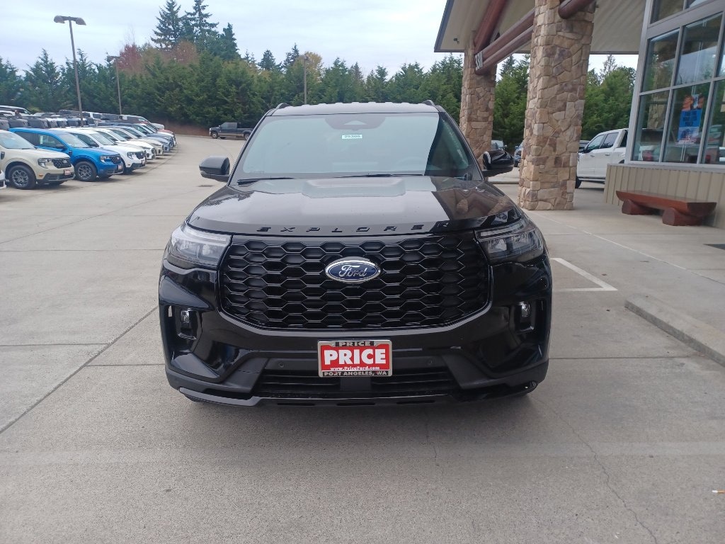 New 2025 Ford Explorer ST-Line ST-Line 4WD