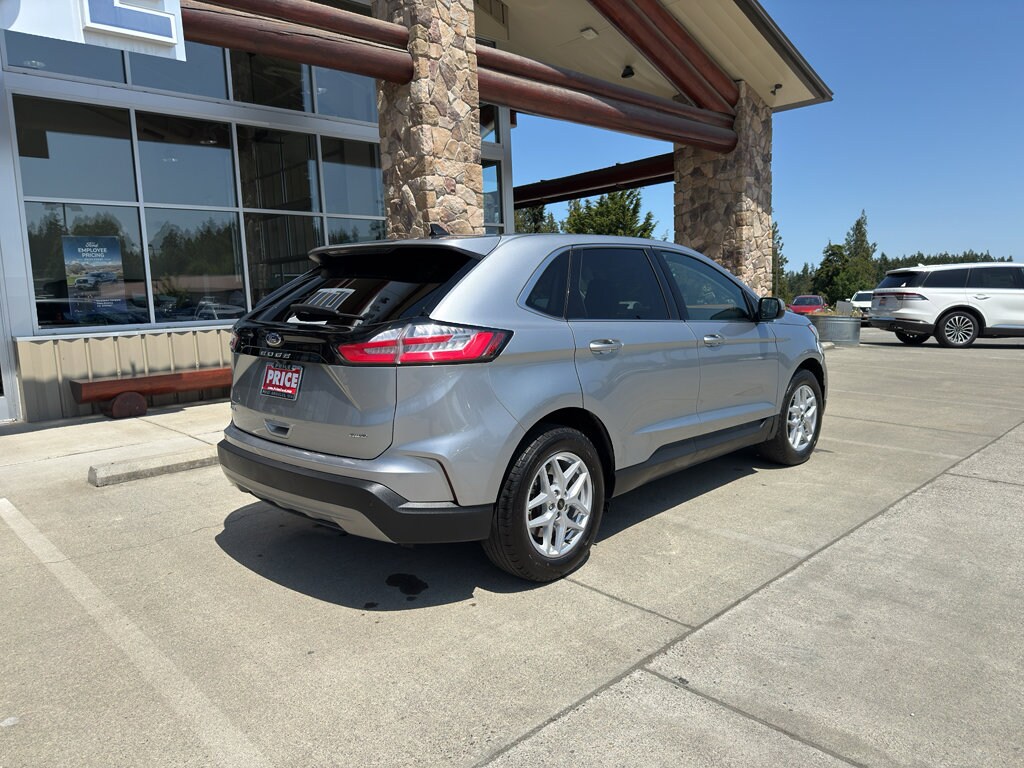 2024 Ford Edge SEL photo 4