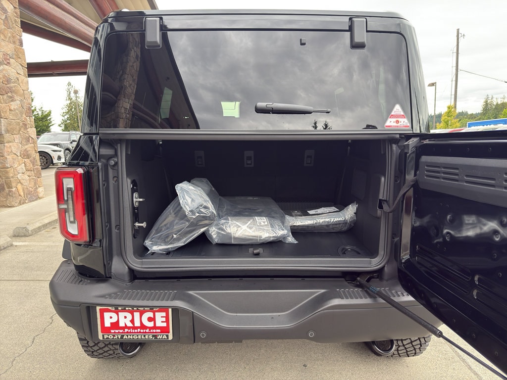 2025 Ford Bronco 4-Door Badlands - Photo 10