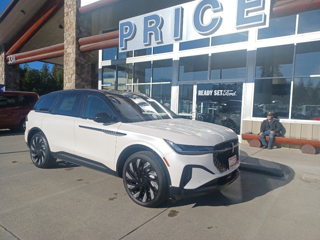 New 2026 Lincoln Nautilus Reserve SUV