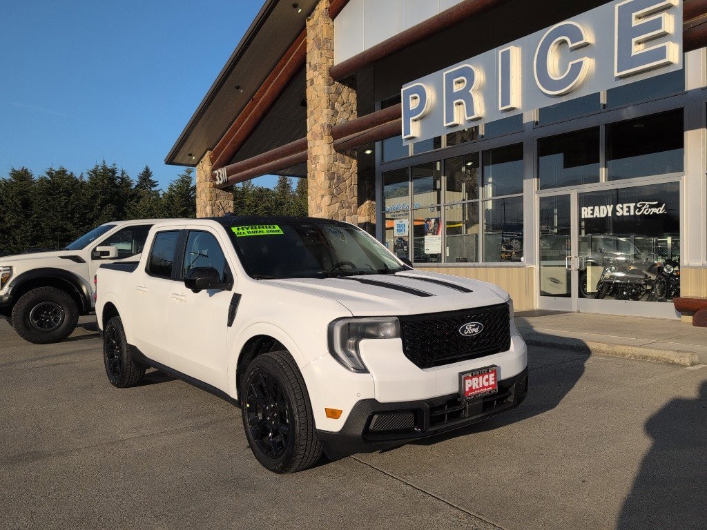 New 2026 Ford Maverick LARIAT SuperCrew