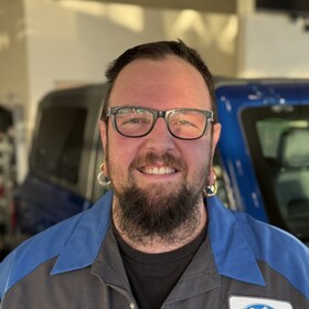 Staff member Jeff Underwood from ID_8a4e33