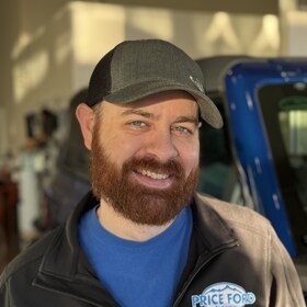 Staff member Eric Reeves from ID_254945