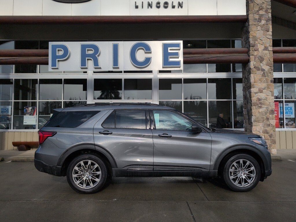 New 2026 Ford Explorer Active w/200A Pkg SUV