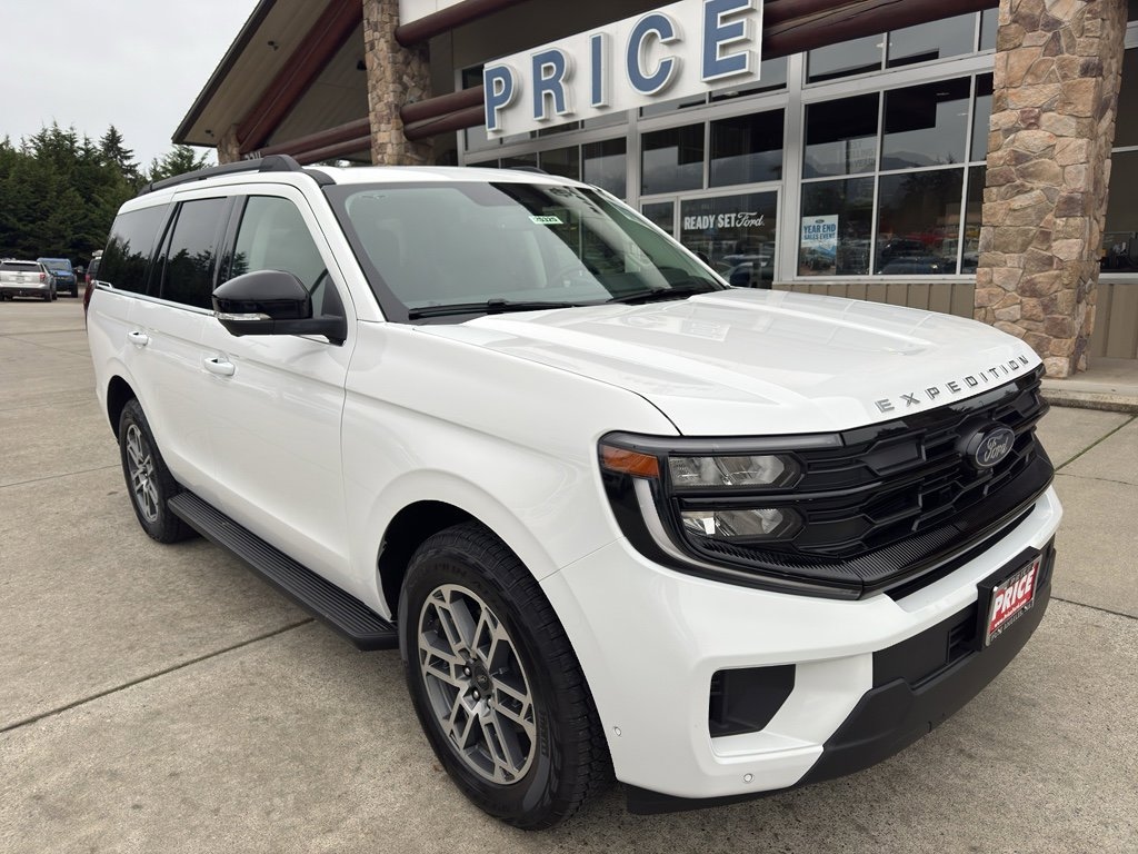 New 2025 Ford Expedition Active Active 4x4