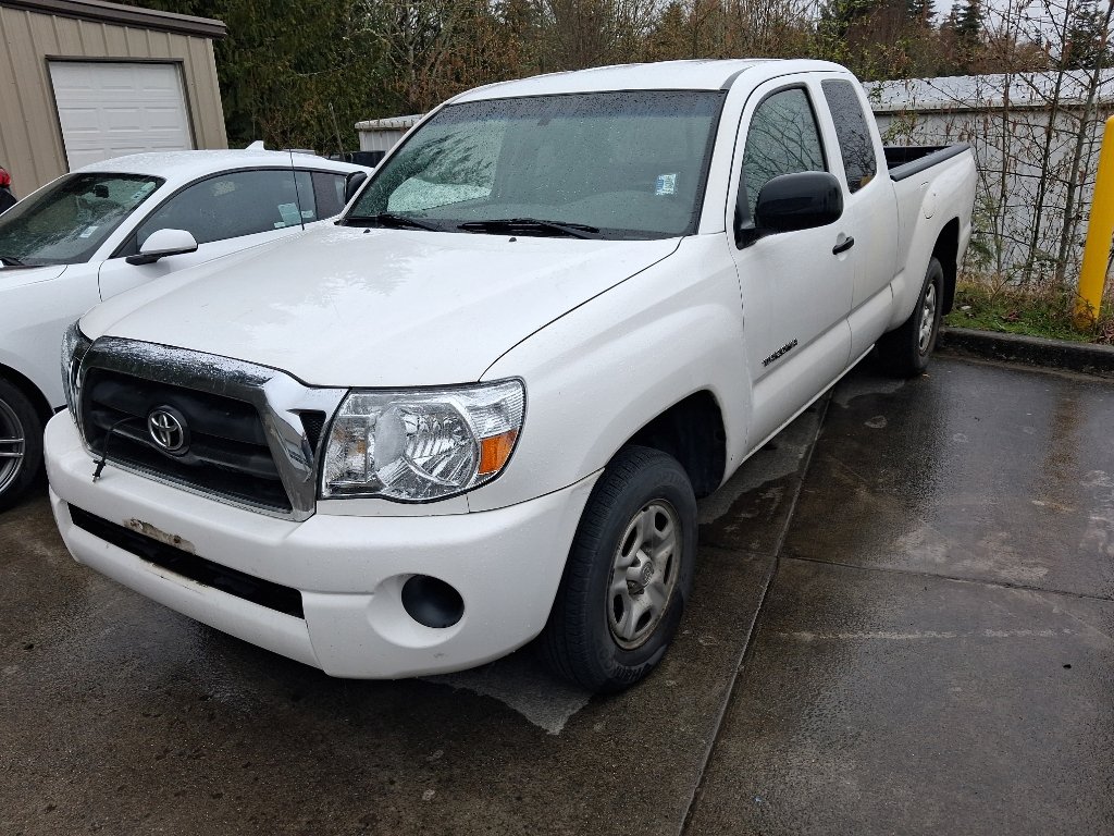 2005 Toyota Tacoma DLX photo 4