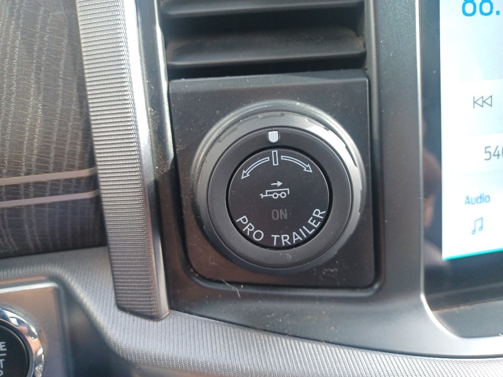 2022 Ford F-150 Platinum - Photo 18