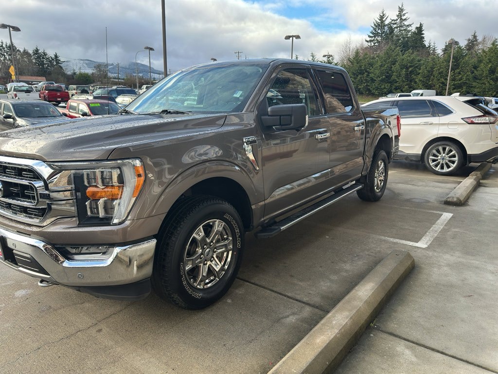 Used 2021 Ford F-150 XLT Crew Cab