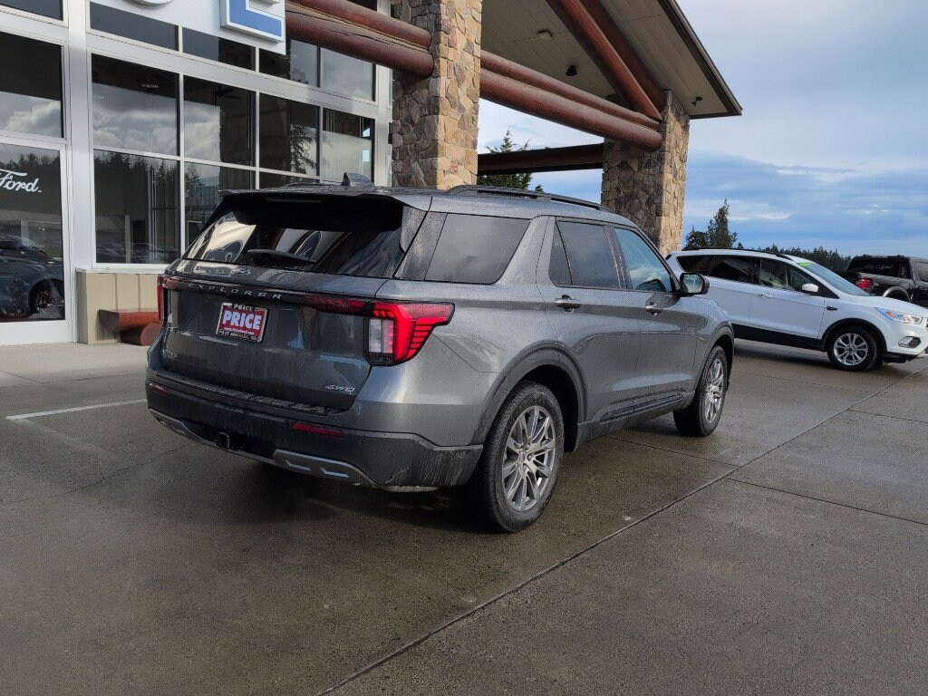 New 2026 Ford Explorer Active w/200A Pkg SUV