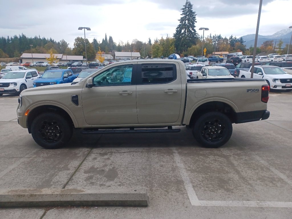 New 2025 Ford Ranger LARIAT LARIAT 4WD SuperCrew 5 Box