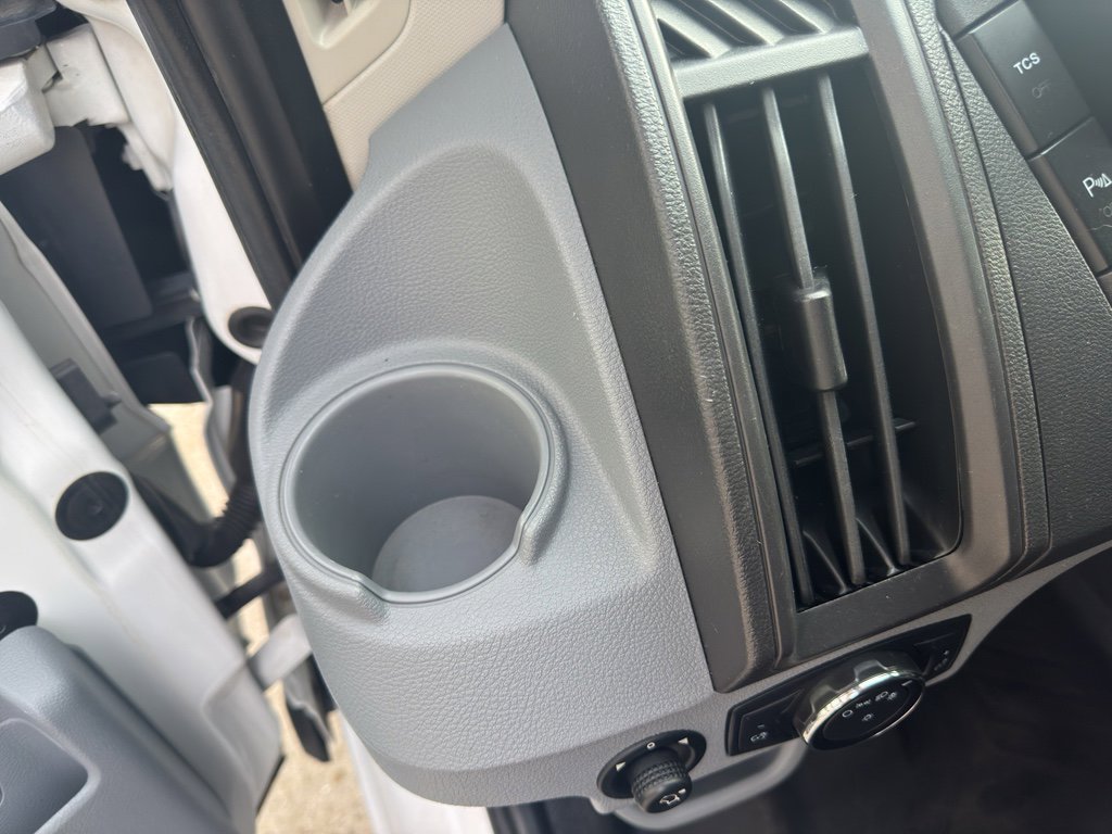 2017 Ford Transit Wagon XLT - Photo 21