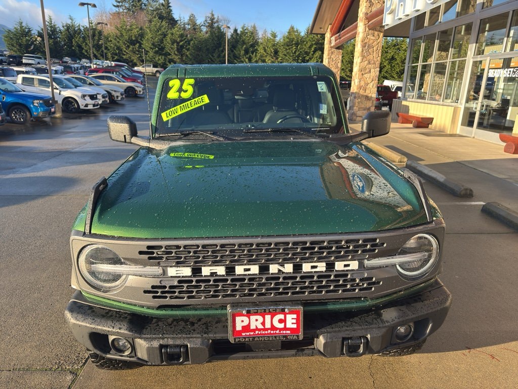 Used 2025 Ford Bronco Badlands SUV