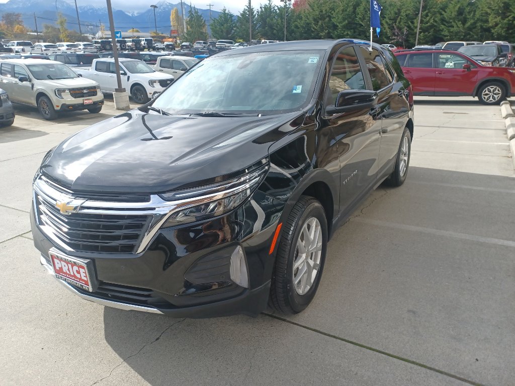 2024 Chevrolet Equinox LT photo 4