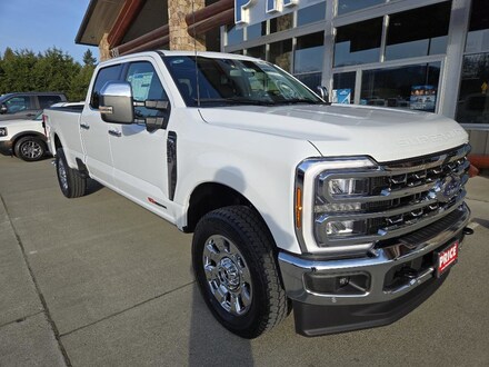 2025 Ford Super Duty F-350 SRW LARIAT Crew Cab
