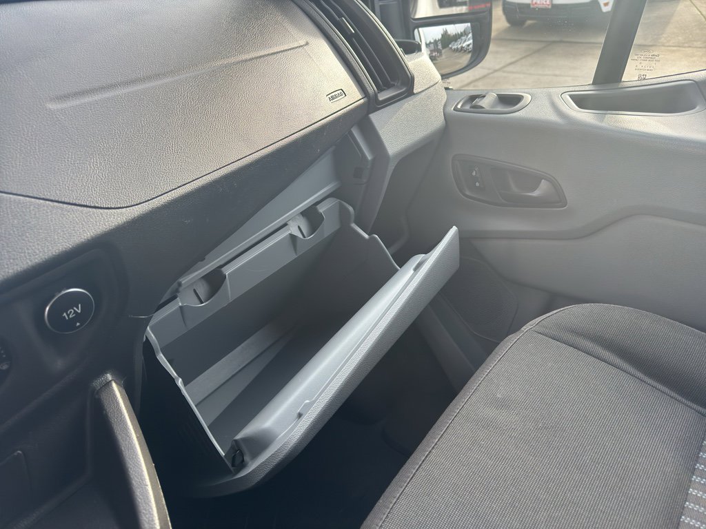 2017 Ford Transit Wagon XLT - Photo 30