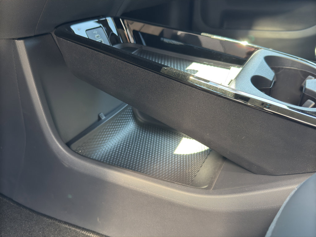 2025 Ford Mustang Mach-E Premium - Photo 18