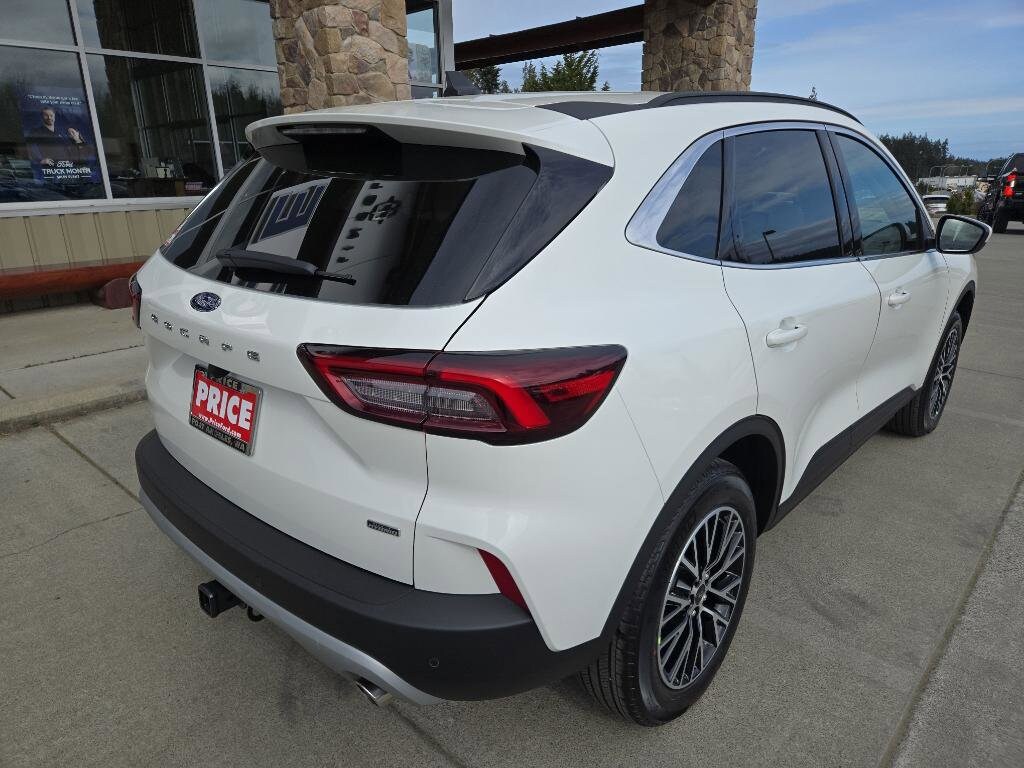2025 Ford Escape Plug-In Hybrid photo 4
