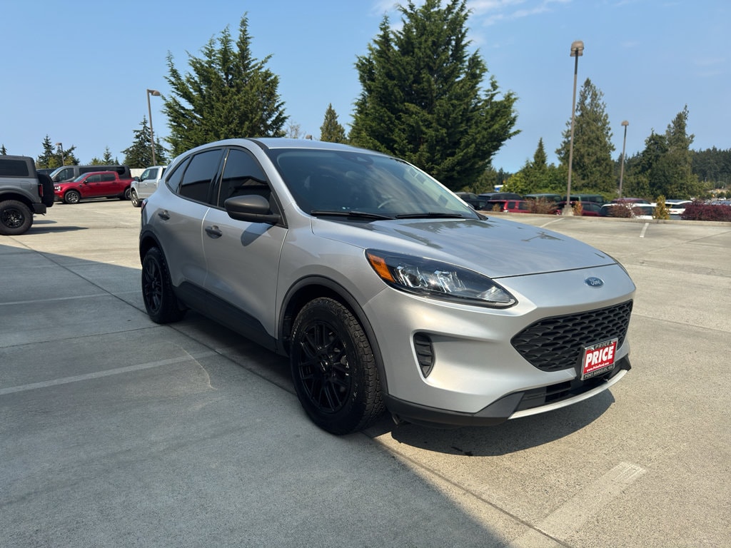 2020 Ford Escape S