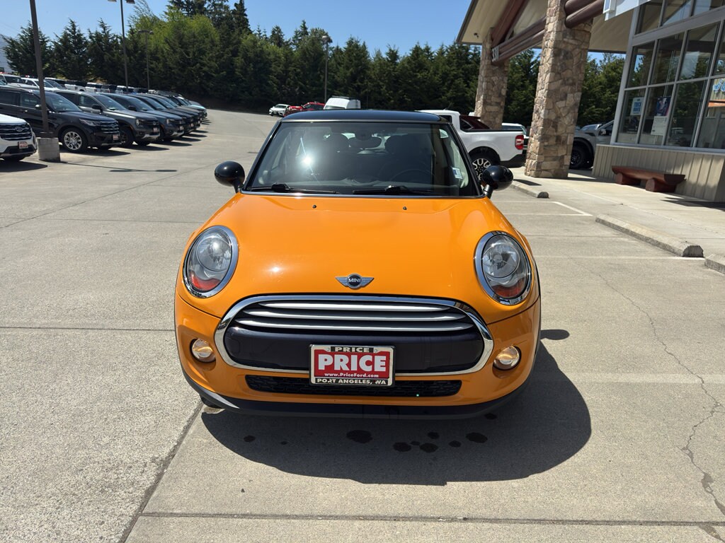 Used 2015 MINI Cooper Base with VIN WMWXM5C55FT941522 for sale in Port Angeles, WA
