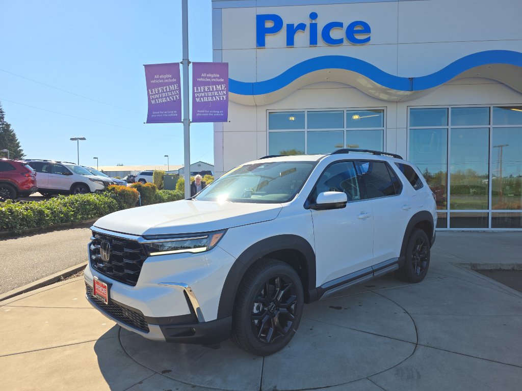 2025 Honda Pilot Touring's photo