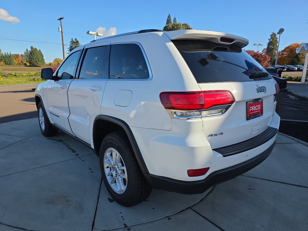 2020 Jeep Grand Cherokee Laredo E photo 2