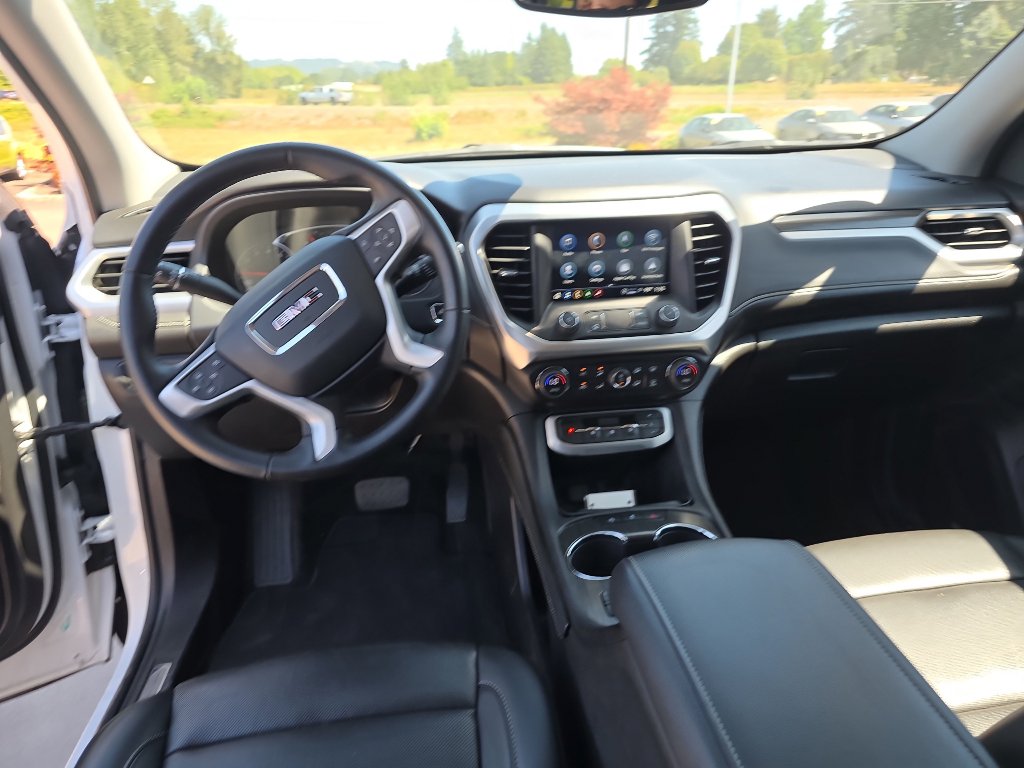 2023 GMC Acadia SLT - Photo 15