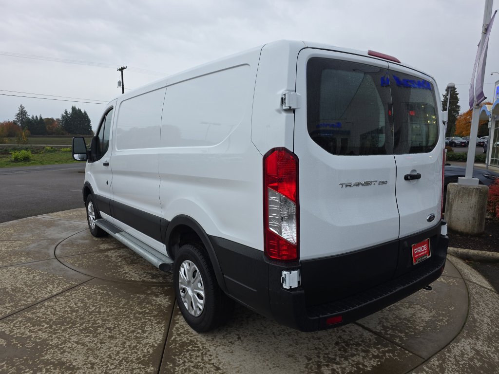2023 Ford Transit Van photo 3