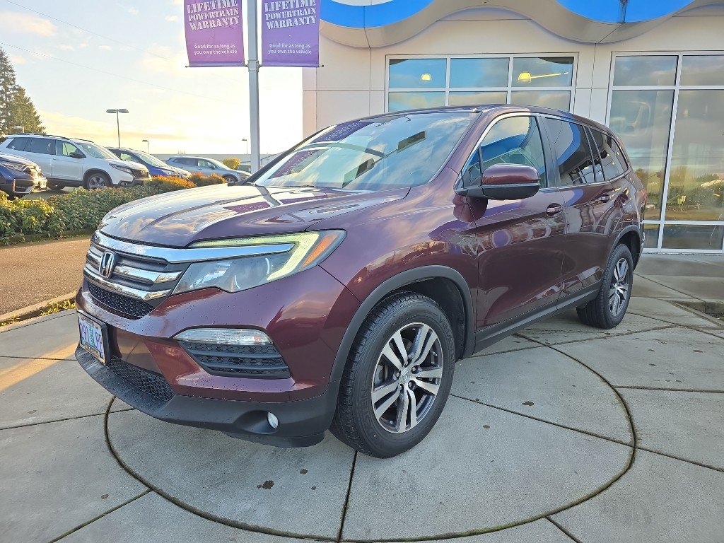 2016 Honda Pilot EX's photo