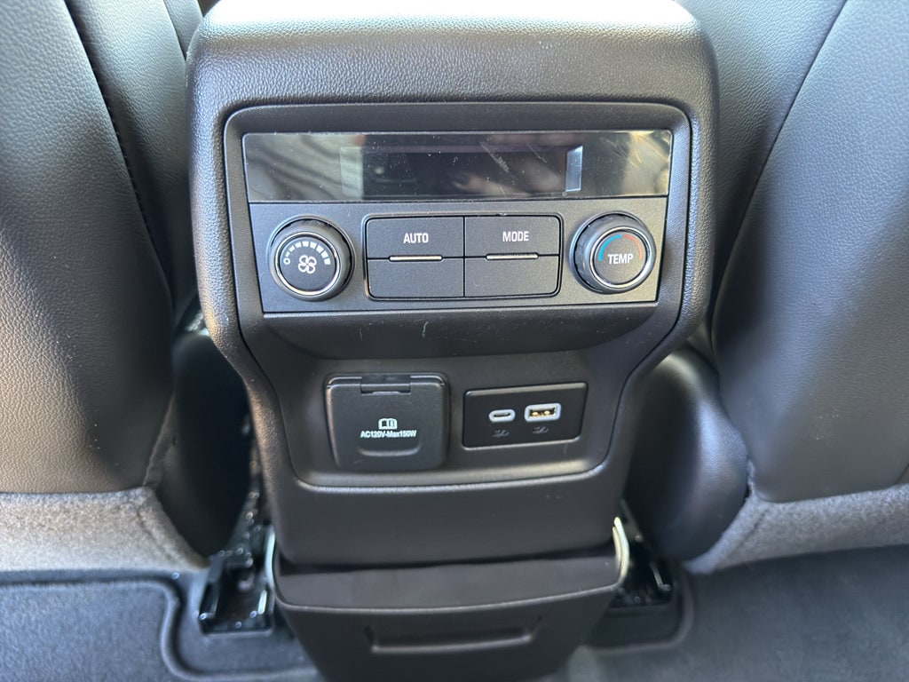 2023 GMC Acadia SLT - Photo 20