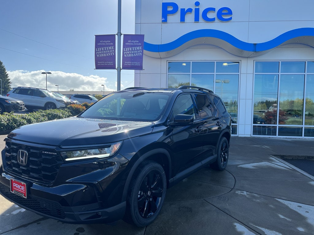2025 Honda Pilot Black Edition's photo