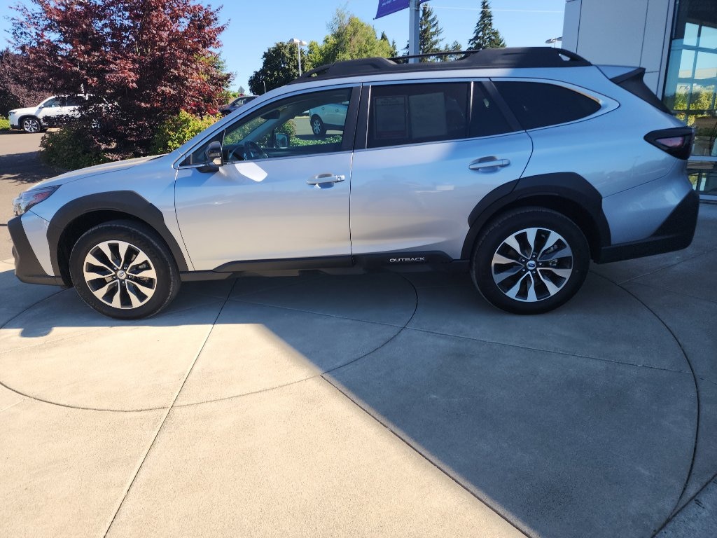 Used 2024 Subaru Outback Limited SUV