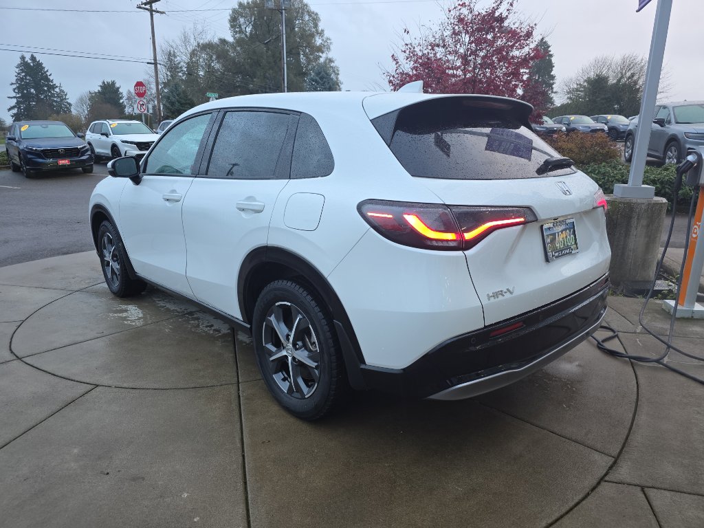 2023 Honda HR-V EX-L photo 3