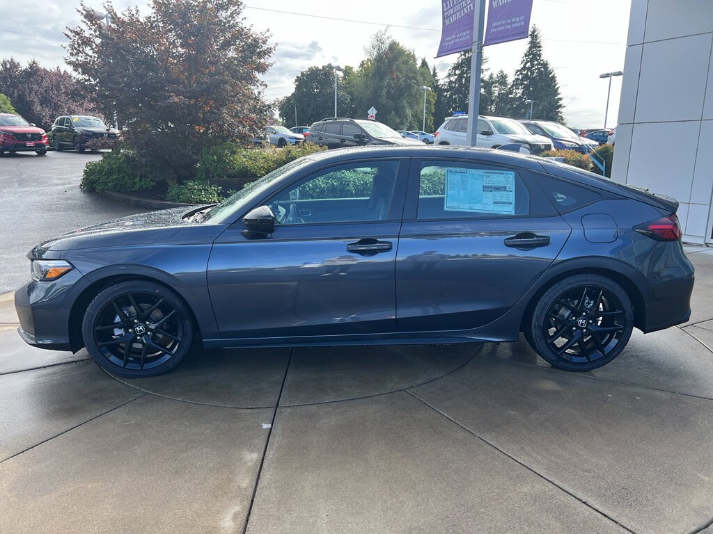 2026 Honda Civic Sport Hatchback photo 2