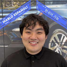 Staff member Won-Suk Han from ID_d44234
