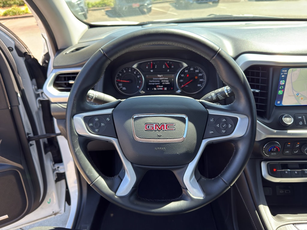 2023 GMC Acadia SLT - Photo 13