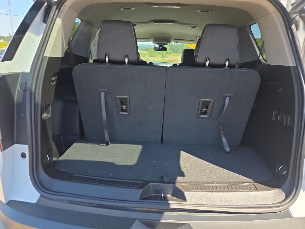2023 GMC Acadia SLT - Photo 6
