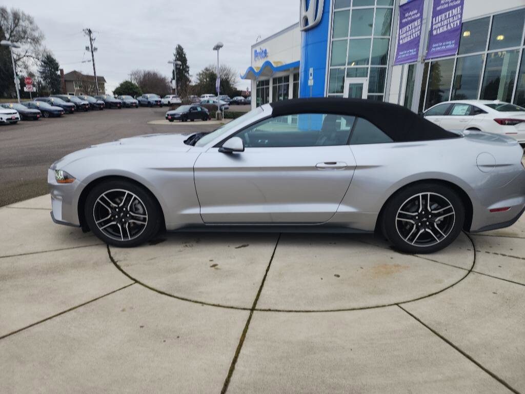 2021 Ford Mustang EcoBoost Premium Convertible photo 3