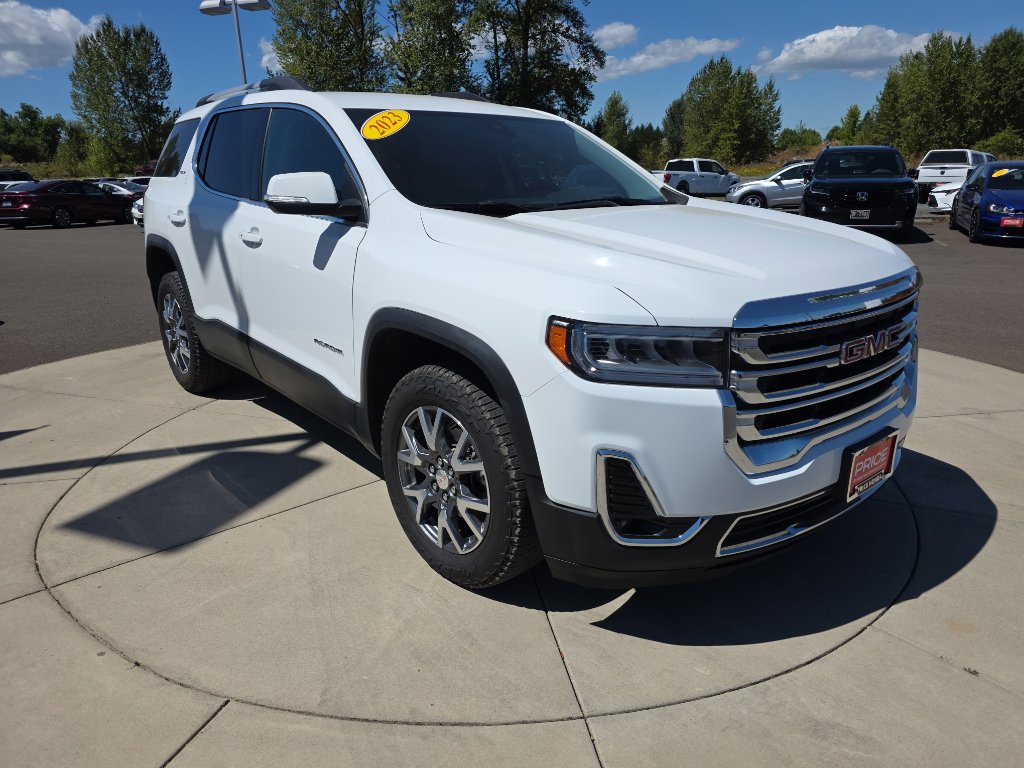 2023 GMC Acadia SLT - Photo 8