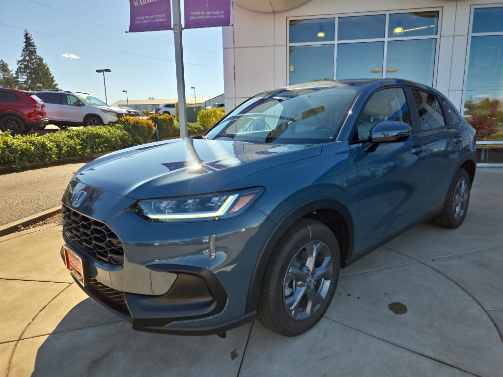 2026 Honda HR-V LX photo 2