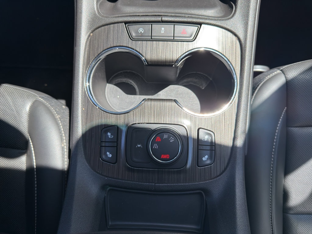 2023 GMC Acadia SLT - Photo 22