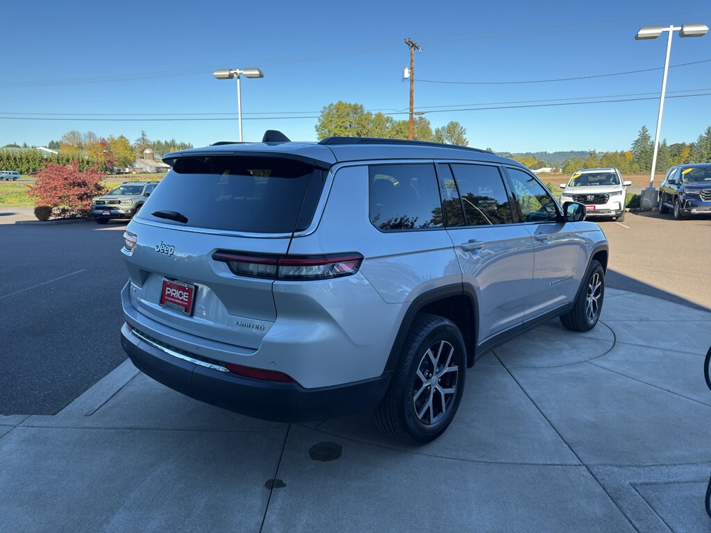 2024 Jeep Grand Cherokee Limited photo 4