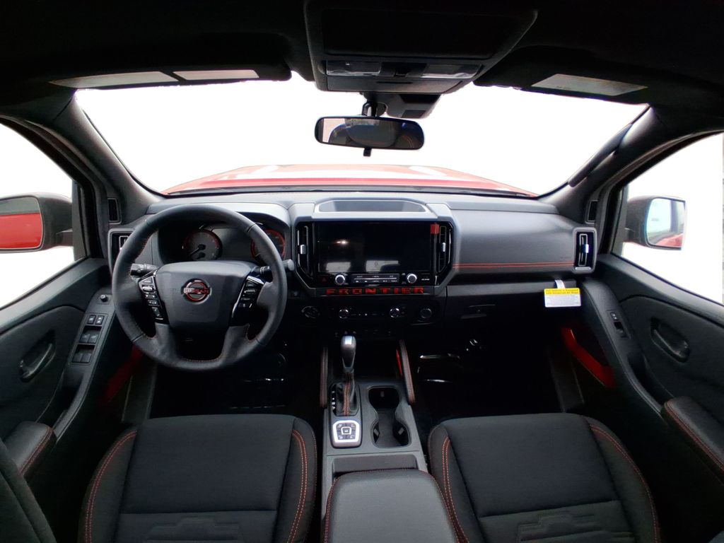 2026 Nissan Frontier PRO-4X - Photo 11