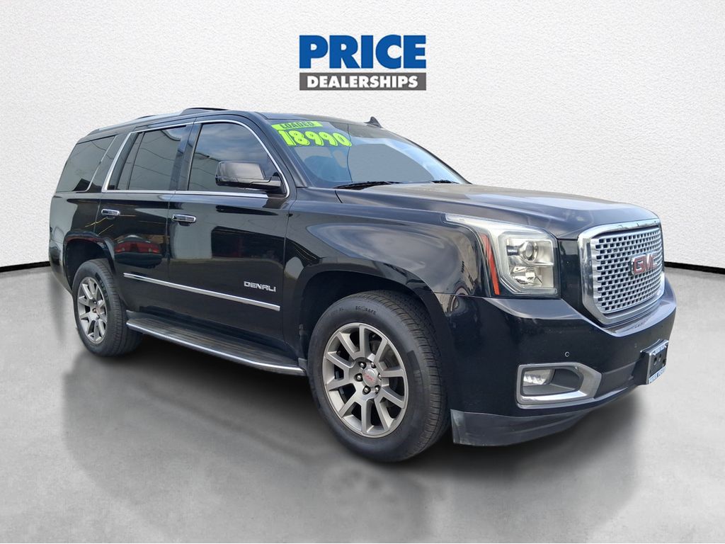 2017 GMC Yukon 4WD Denali's photo