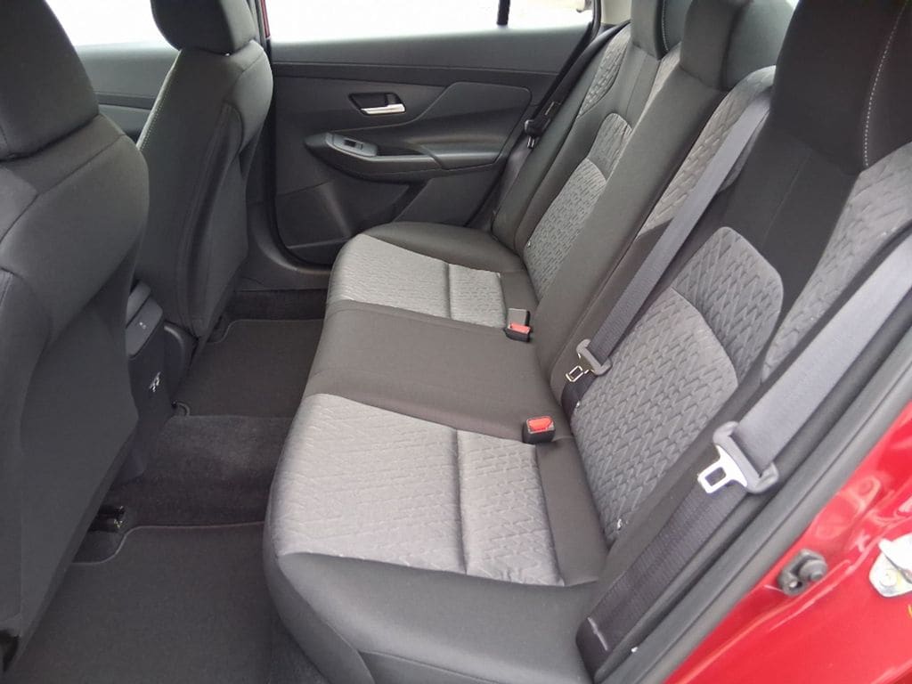 2026 Nissan Sentra SV - Photo 12