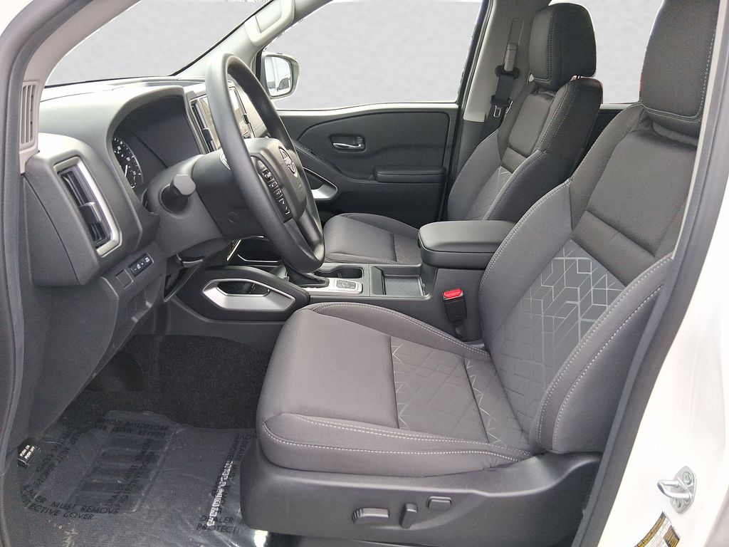 2026 Nissan Frontier SV - Photo 10