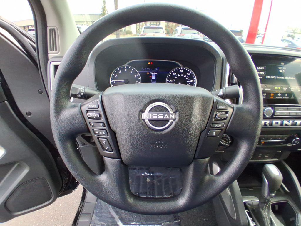 2026 Nissan Frontier SV - Photo 17
