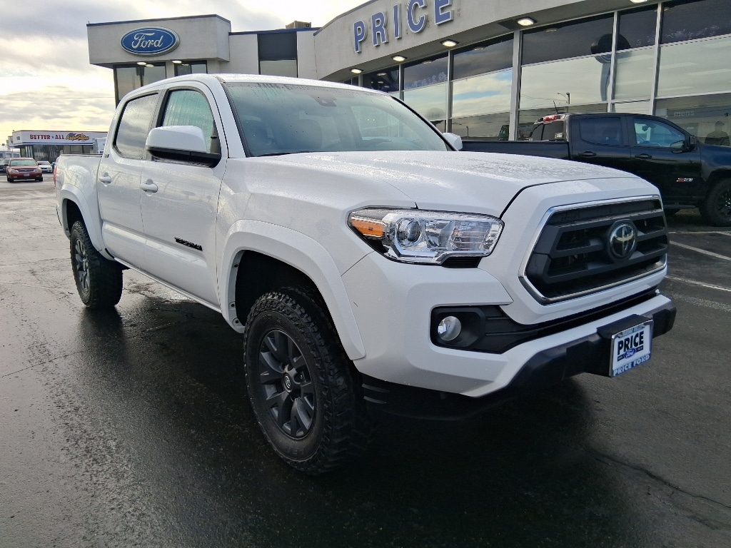 2023 Toyota Tacoma SR5