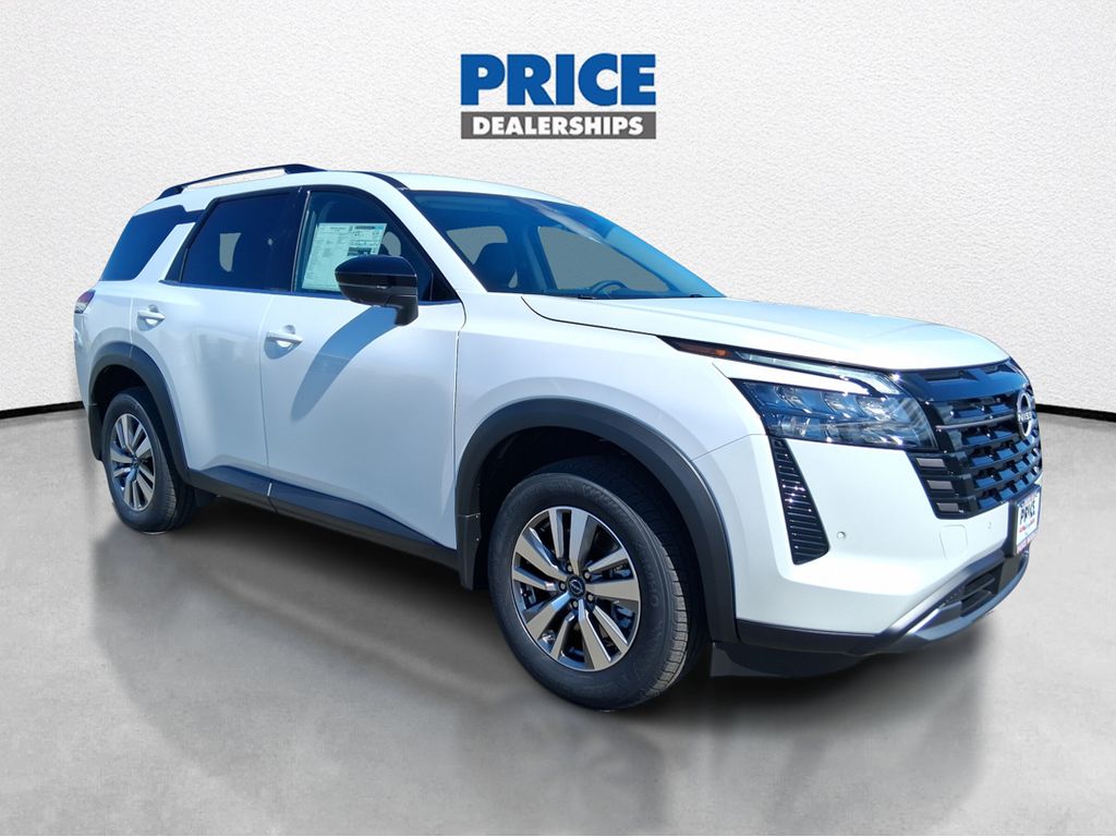 2026 Nissan Pathfinder SL 4WD's photo