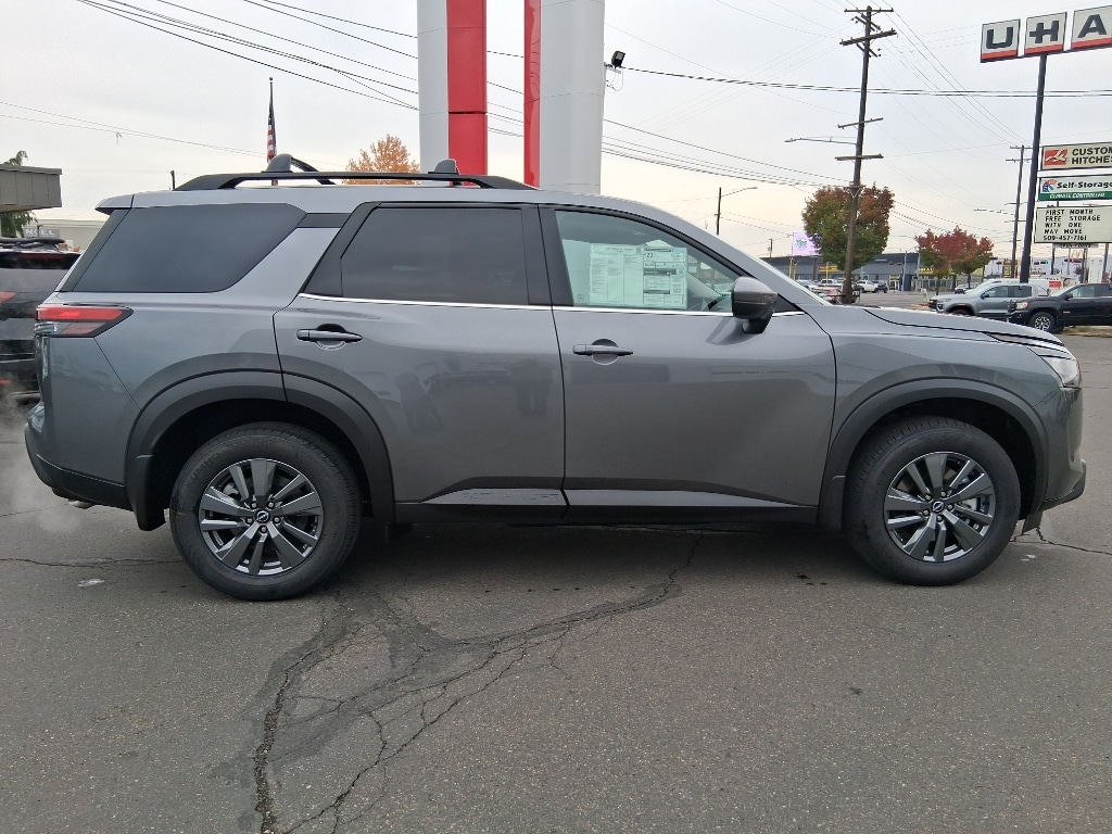 New 2025 Nissan Pathfinder SV SUV