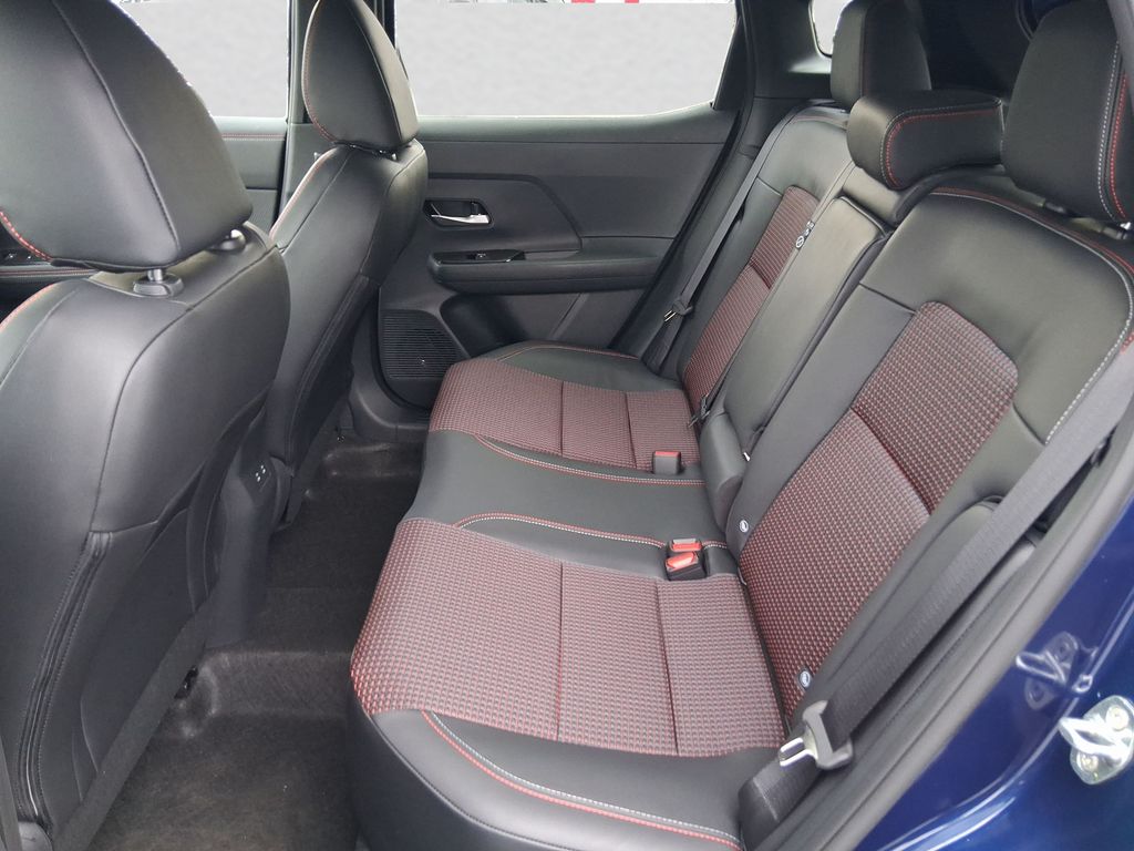 2026 Nissan KICKS SR AWD - Photo 10